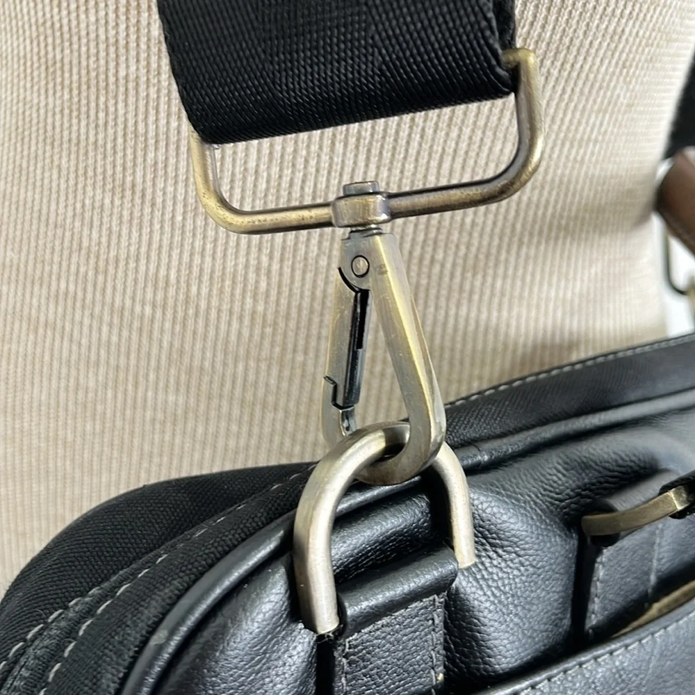 Black Leather Bag Briefcase Boconi Nashville Messenger Office Collage School